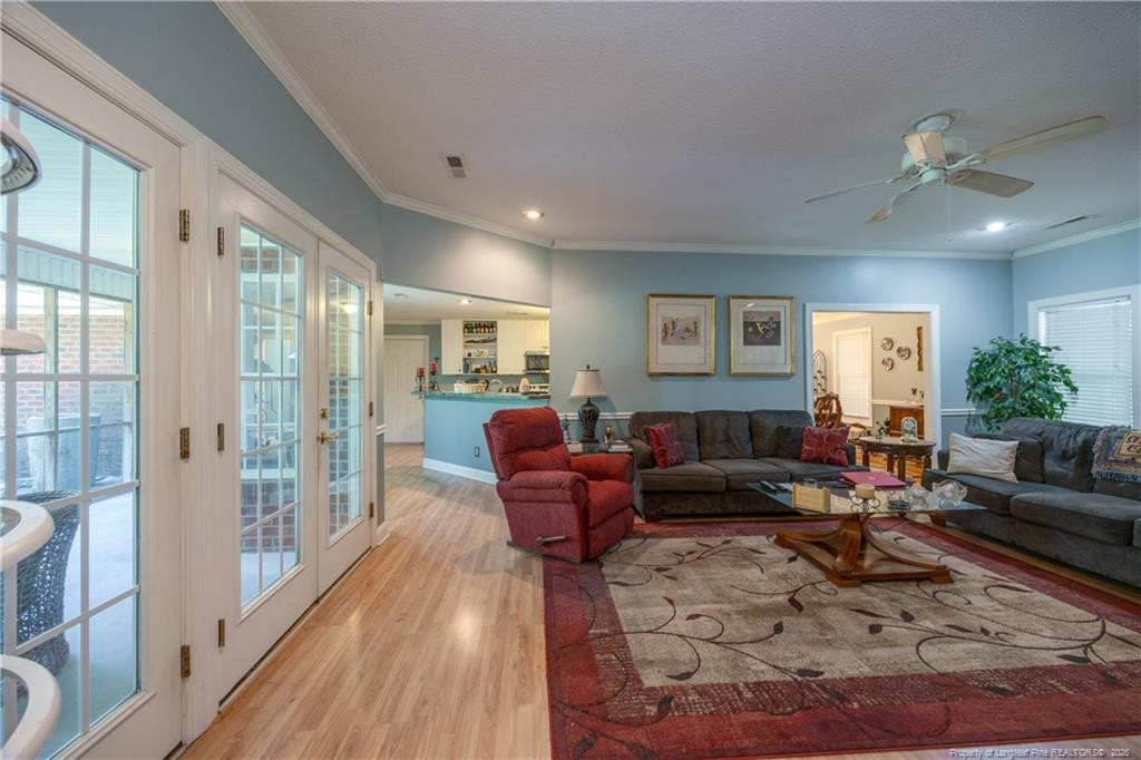 295 Sprunt Drive Property Photo 8