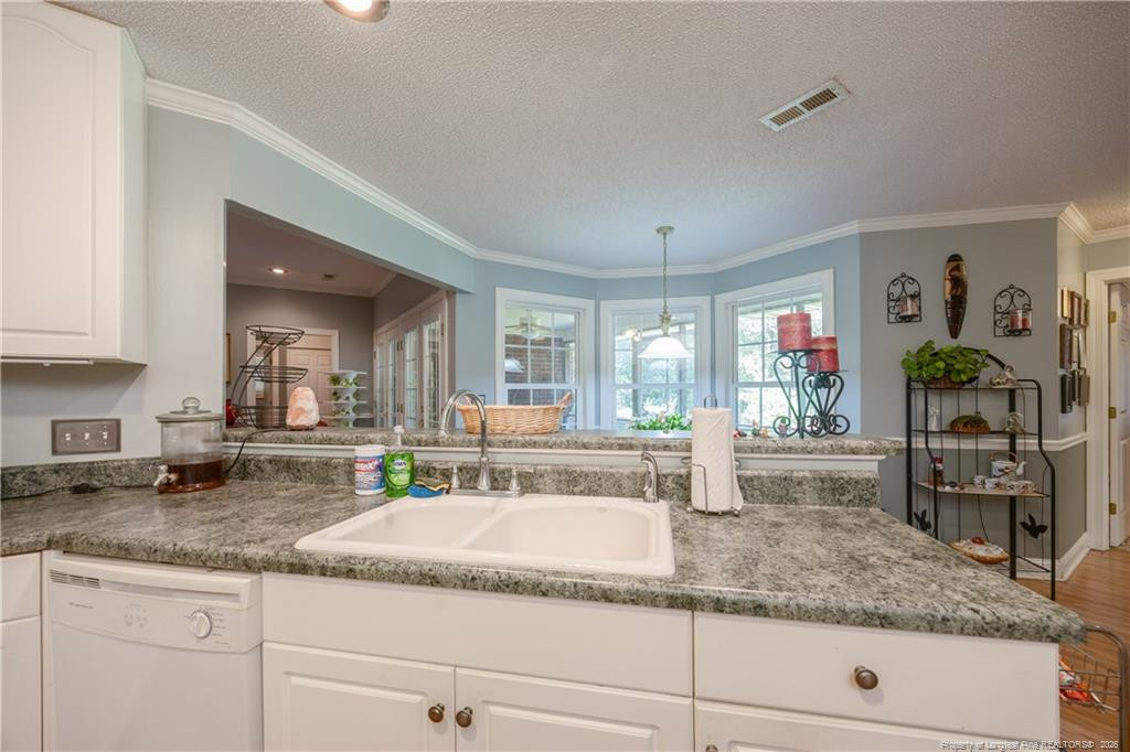 295 Sprunt Drive Property Photo 11