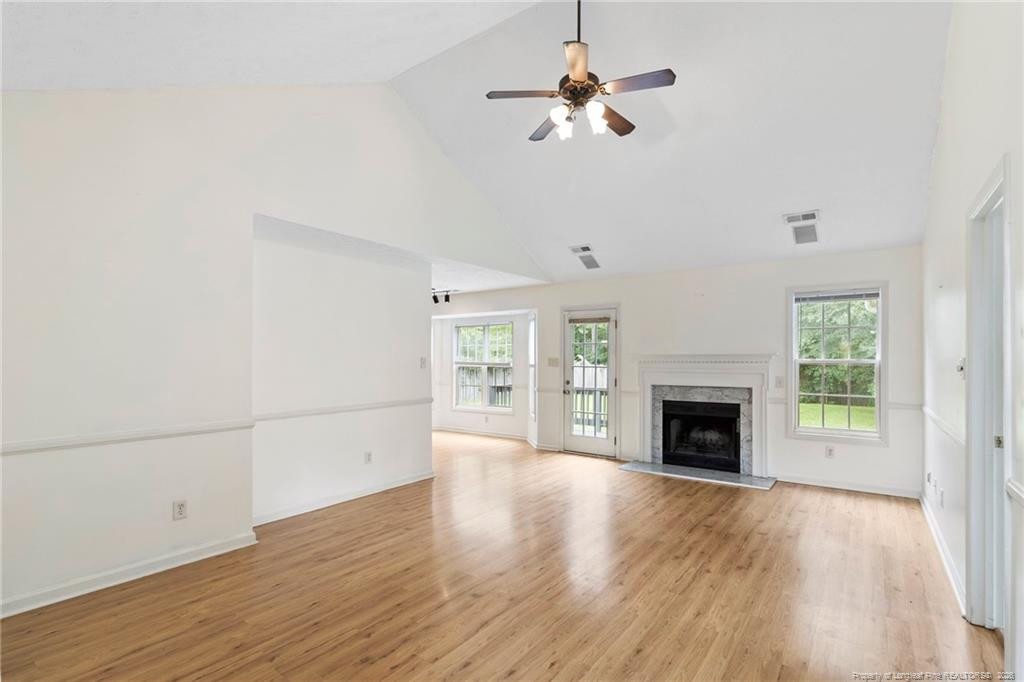 111 Silverberry Court Property Photo 6
