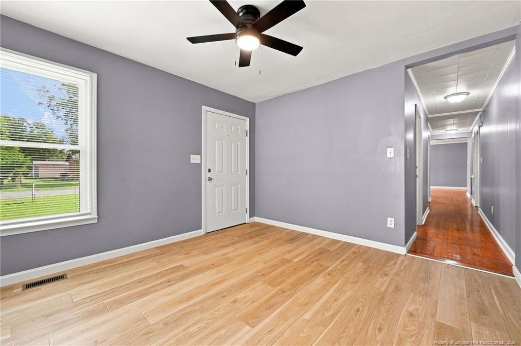 506 Stetson Street Property Photo 17