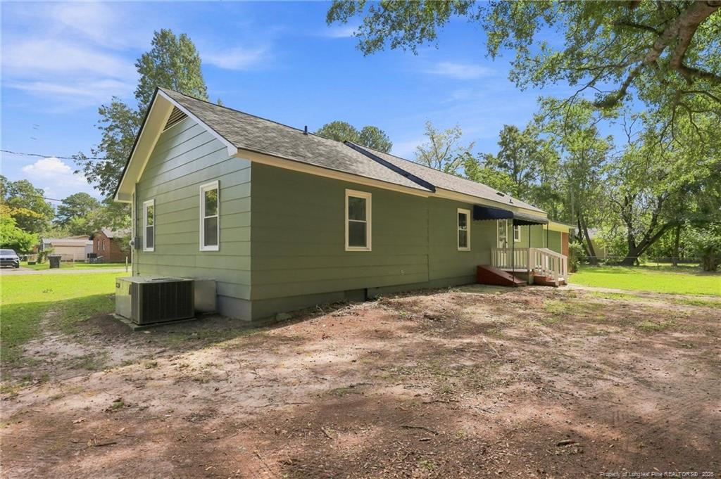 506 Stetson Street Property Photo 43