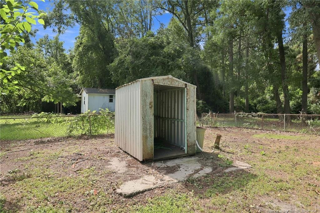 506 Stetson Street Property Photo 46