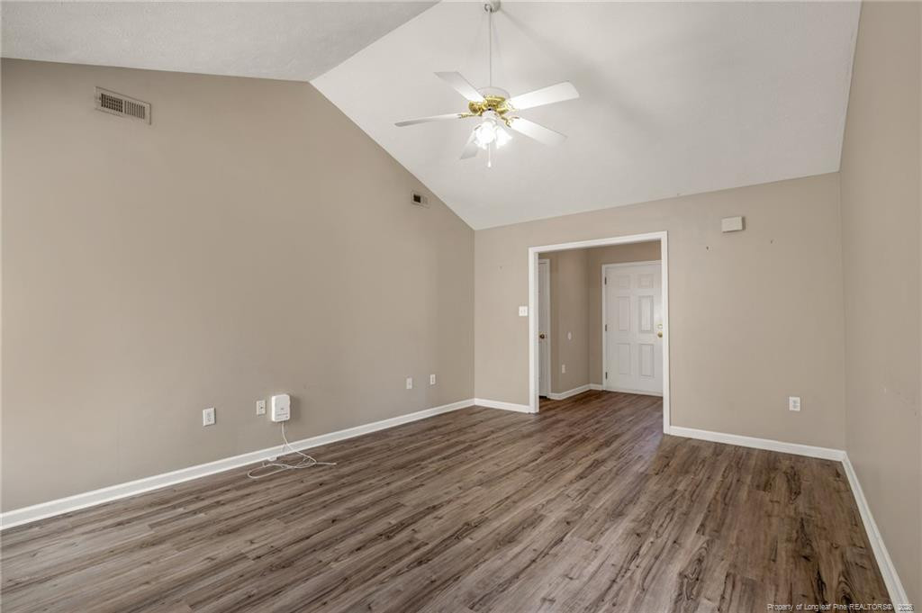 5021 Miranda Drive Property Photo 7