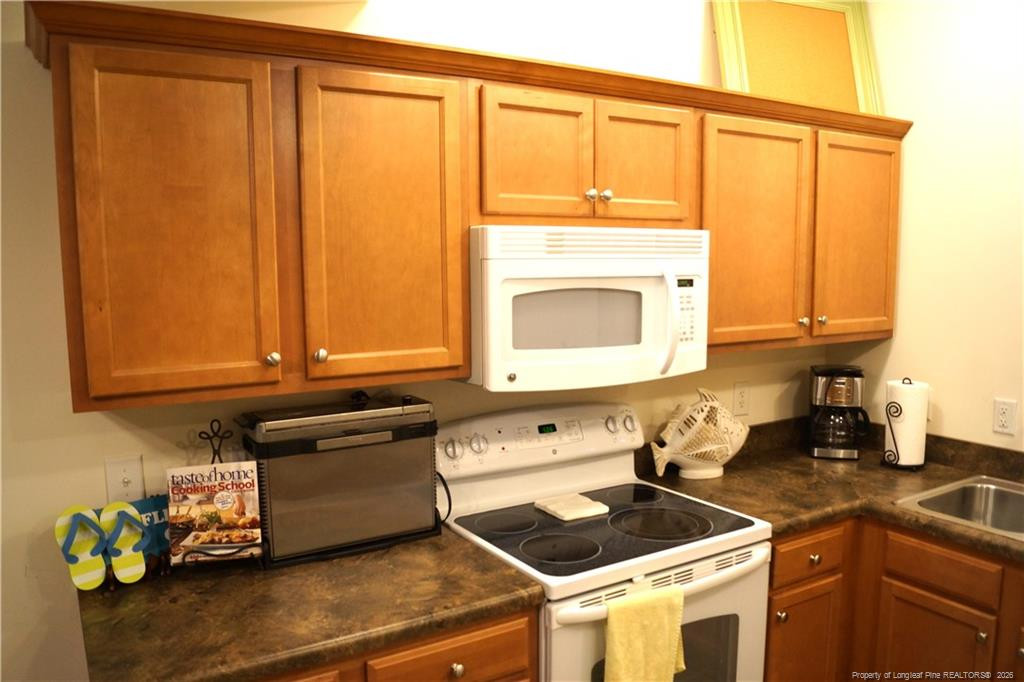 4136 Vanessa Drive 4 Property Photo 7