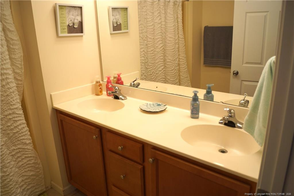 4136 Vanessa Drive 4 Property Photo 26
