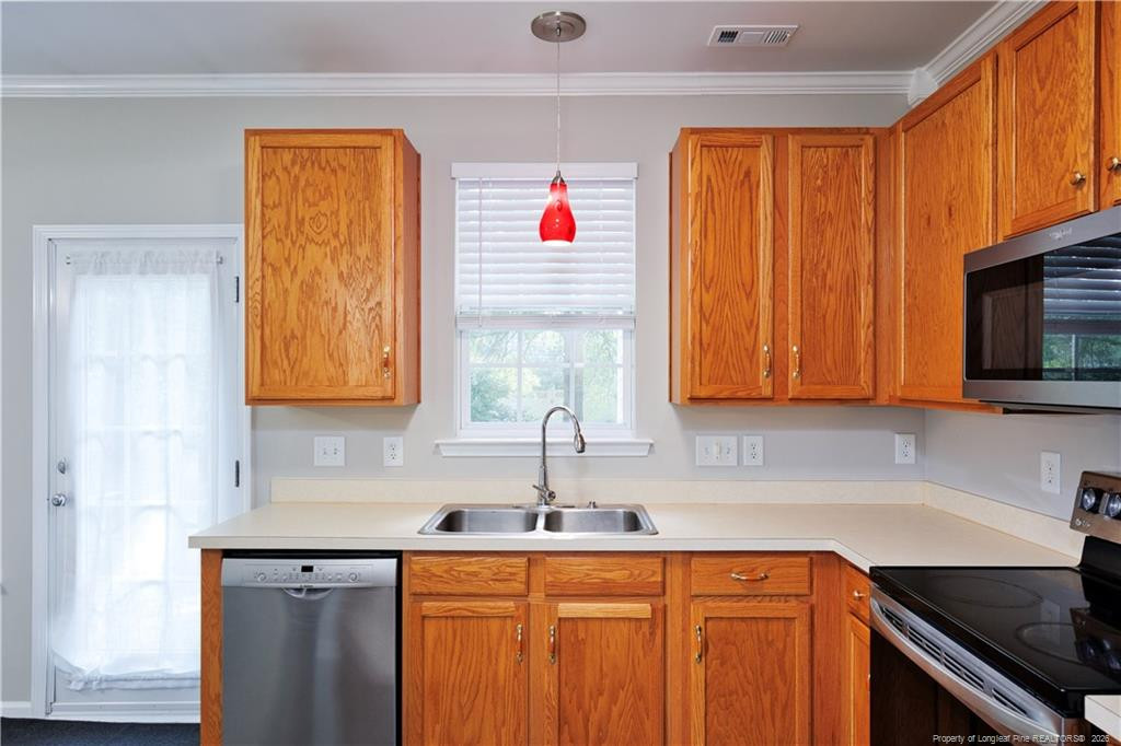 512 Colwick Lane Property Photo 14