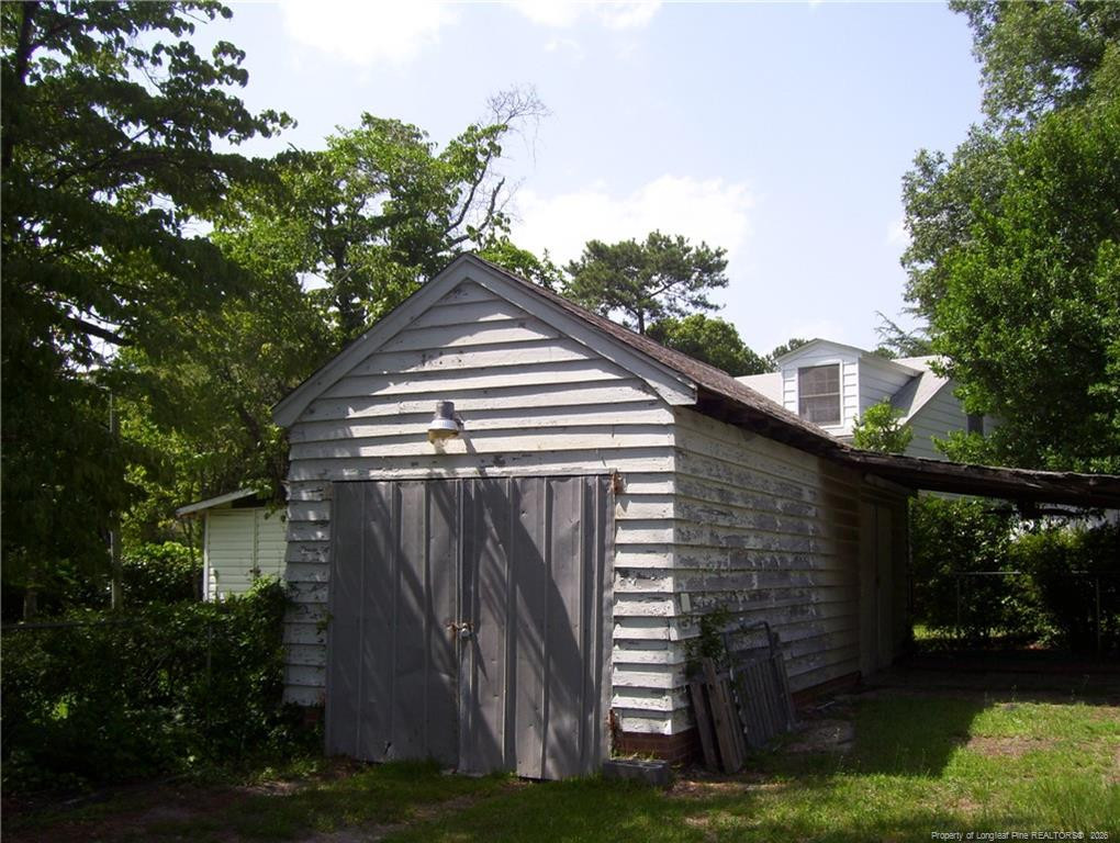 203 Sherman Drive Property Photo 4