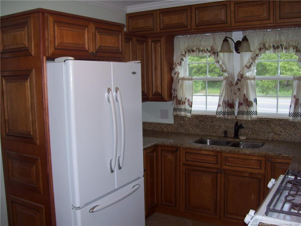 203 Sherman Drive Property Photo 9