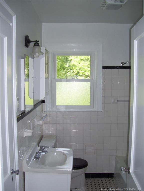 203 Sherman Drive Property Photo 11