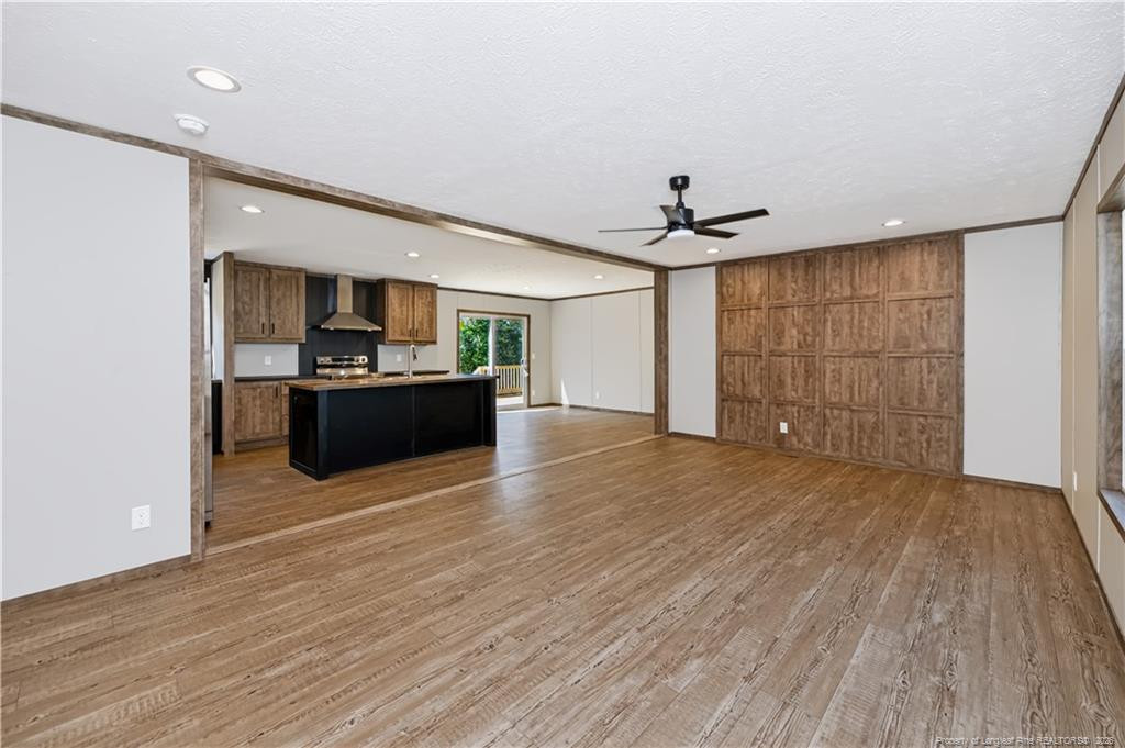 948 Pine Oak Property Photo 6