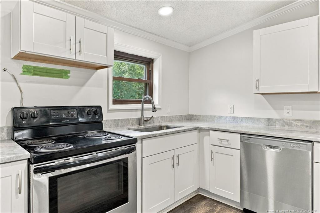 5602 Leitha Lane Property Photo 11