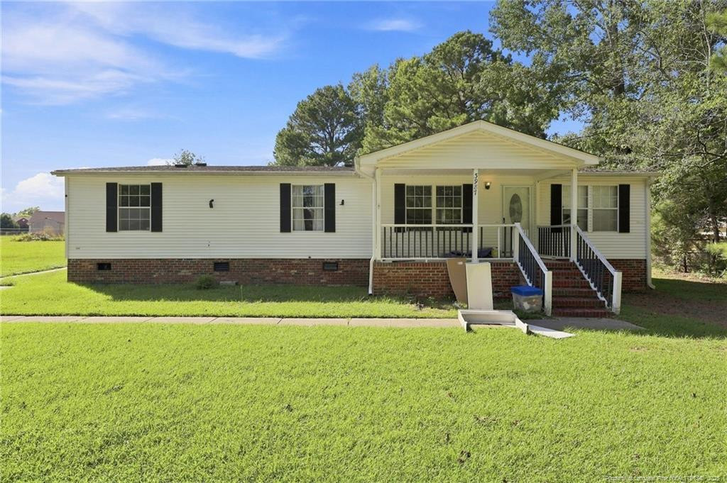 3987 W Frontier Avenue Property Photo 1