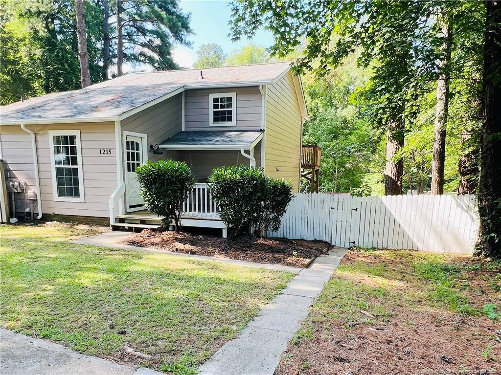 1215 Fernridge Drive Property Photo 1