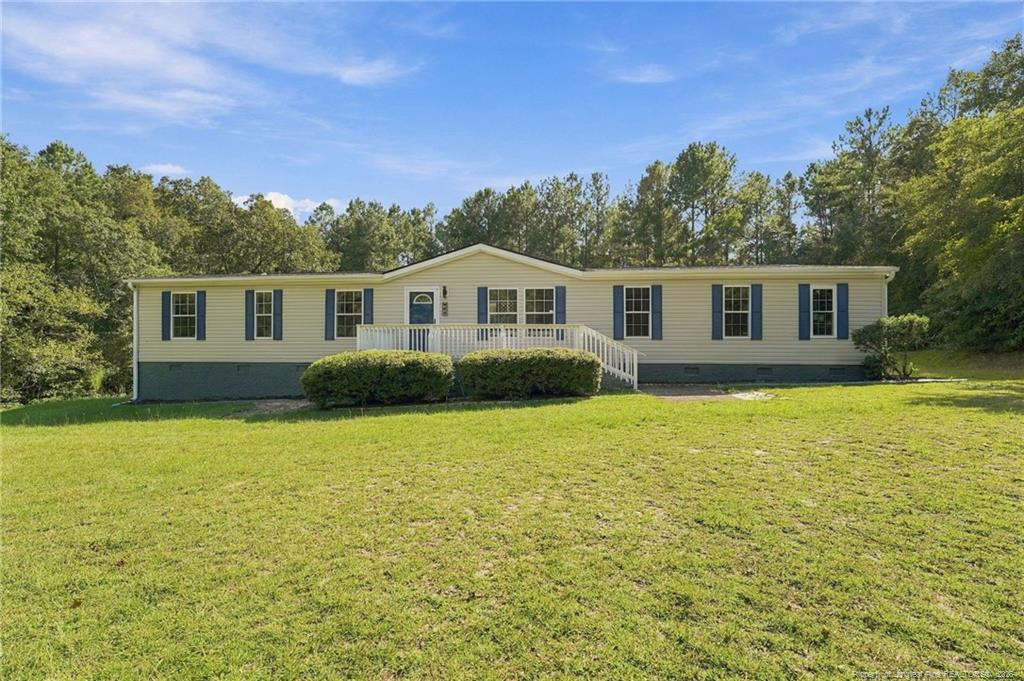 201 Castle Creek Drive Property Photo 1