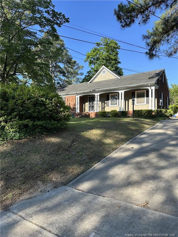 2505 N Edgewater Drive Property Photo 1