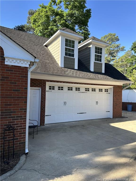 2505 N Edgewater Drive Property Photo 3