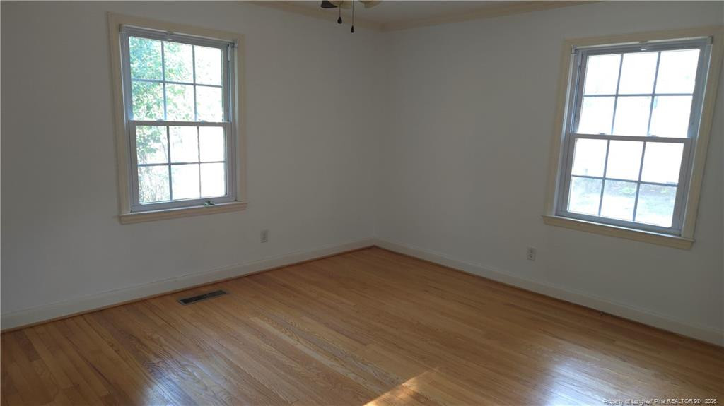 2505 N Edgewater Drive Property Photo 16