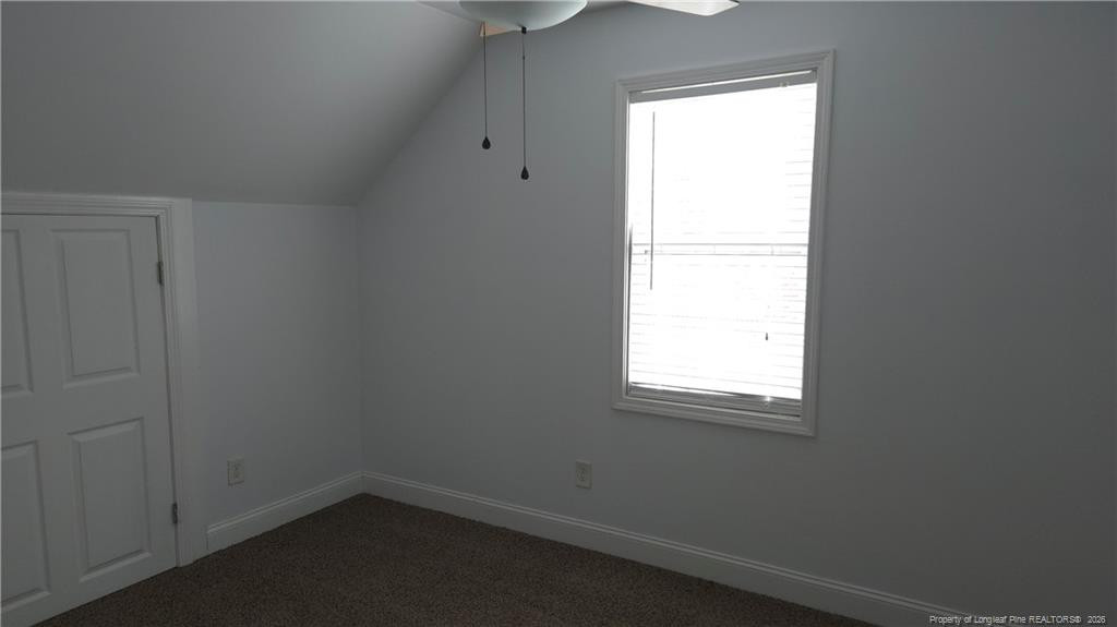 2505 N Edgewater Drive Property Photo 20