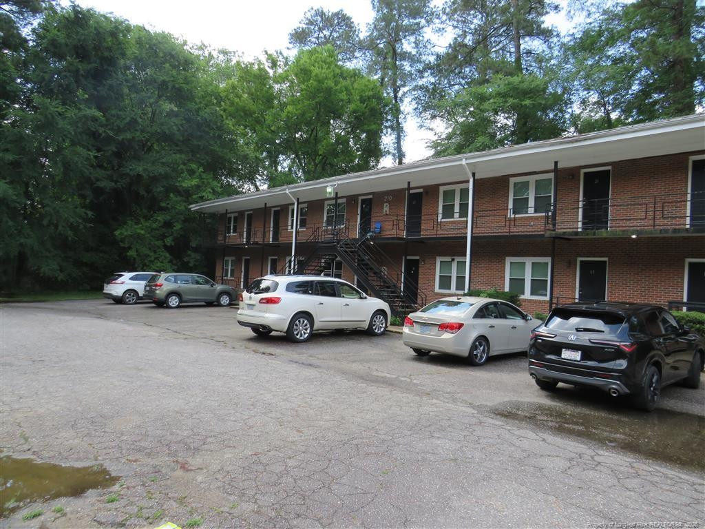 210-18 Colonial Drive Property Photo 1