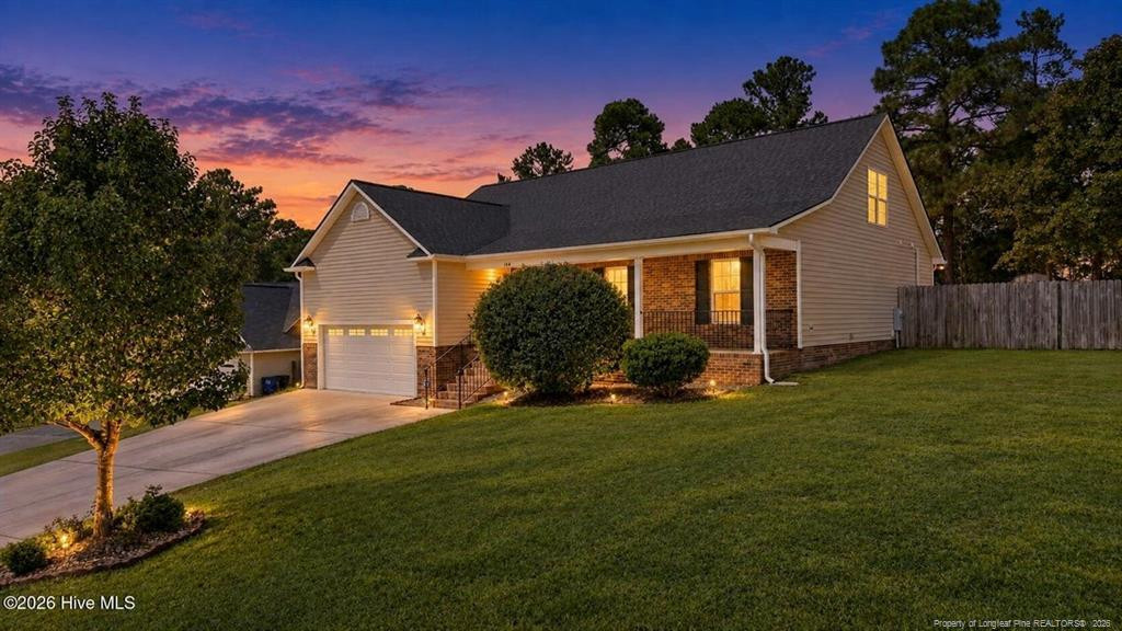 184 Hampshire Court Property Photo 1