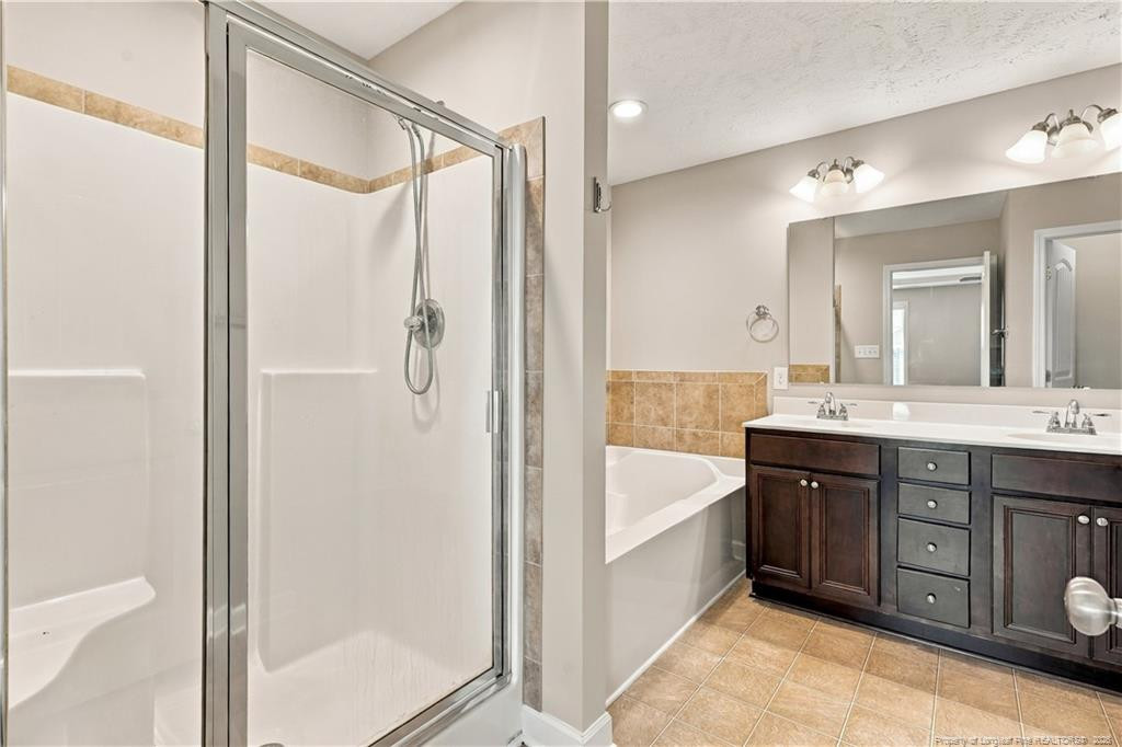 321 Cornhill Road Property Photo 25