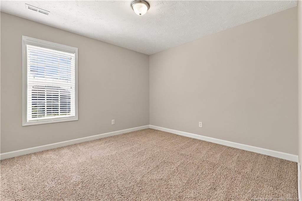 321 Cornhill Road Property Photo 28