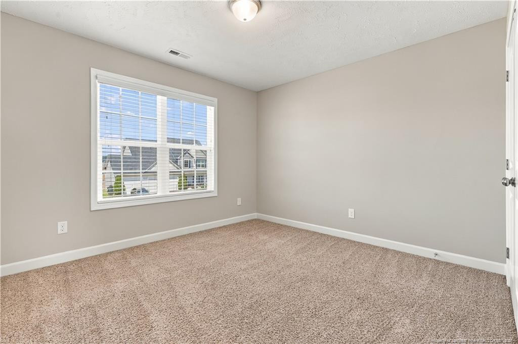 321 Cornhill Road Property Photo 32