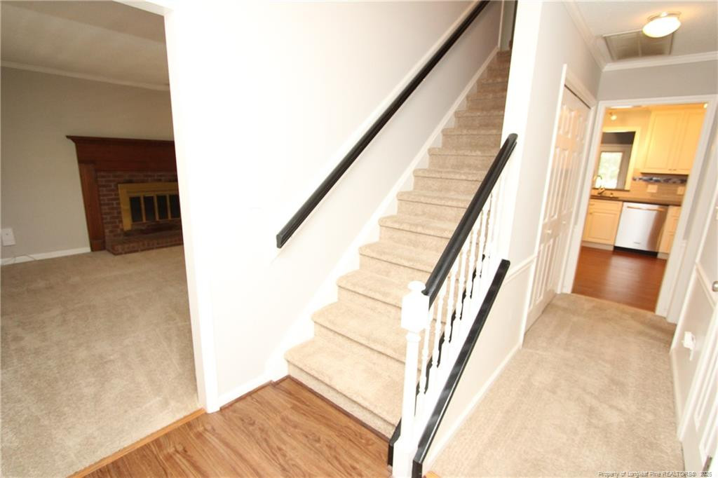 100 Fawn Court Property Photo 4