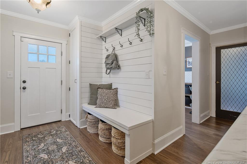 220 E David Parnell Street Property Photo 19