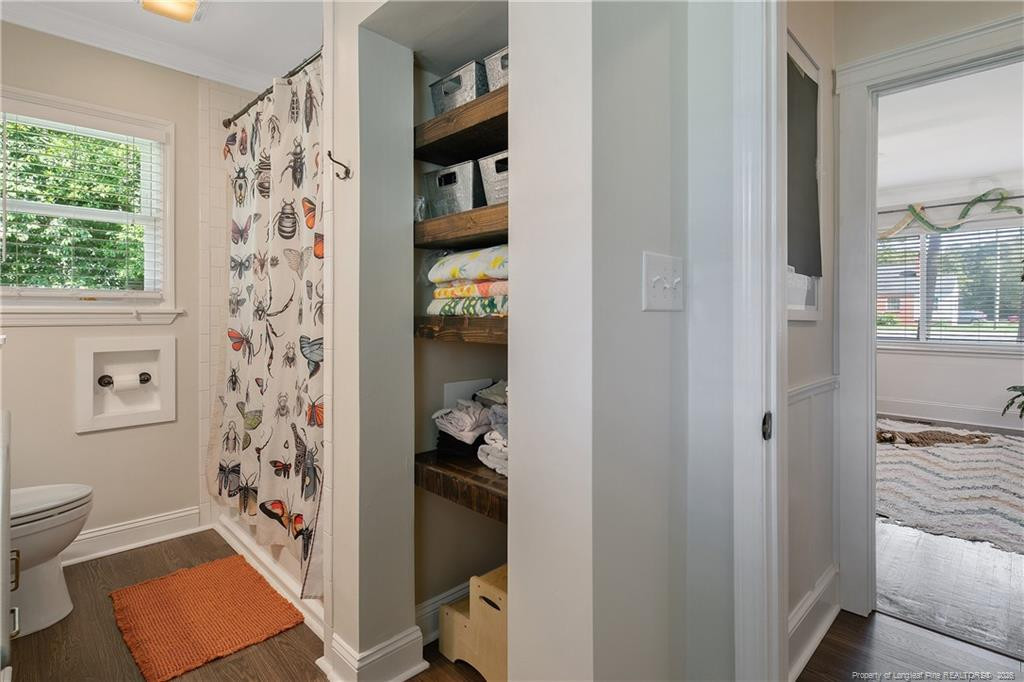 220 E David Parnell Street Property Photo 37
