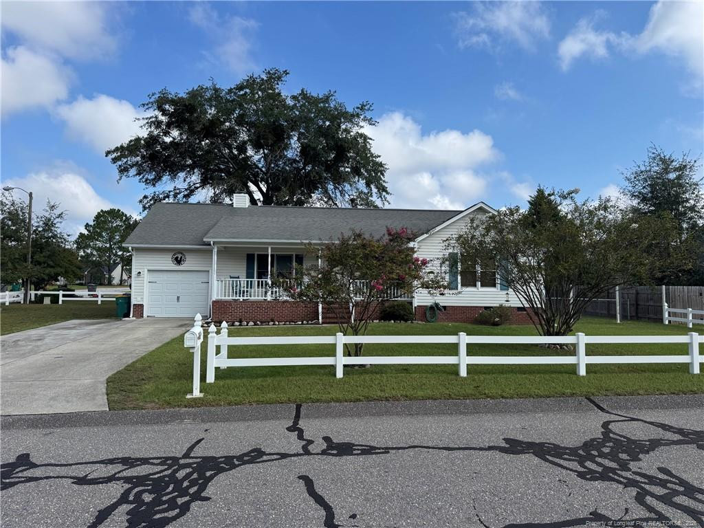 5826 Bloomsbury Drive Property Photo 1