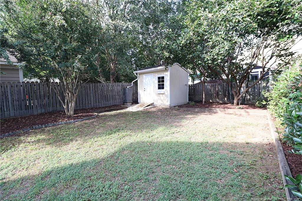 10448 Neland Street Property Photo 23