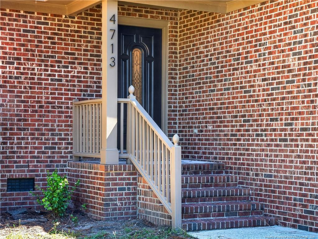 4713 Miranda Drive Property Photo 7