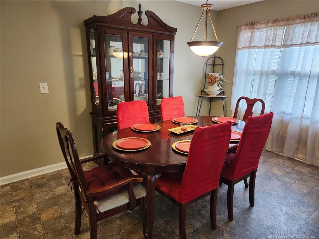 141 Fox Run Property Photo 3