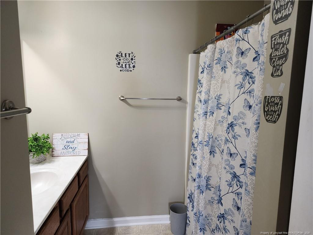 141 Fox Run Property Photo 24
