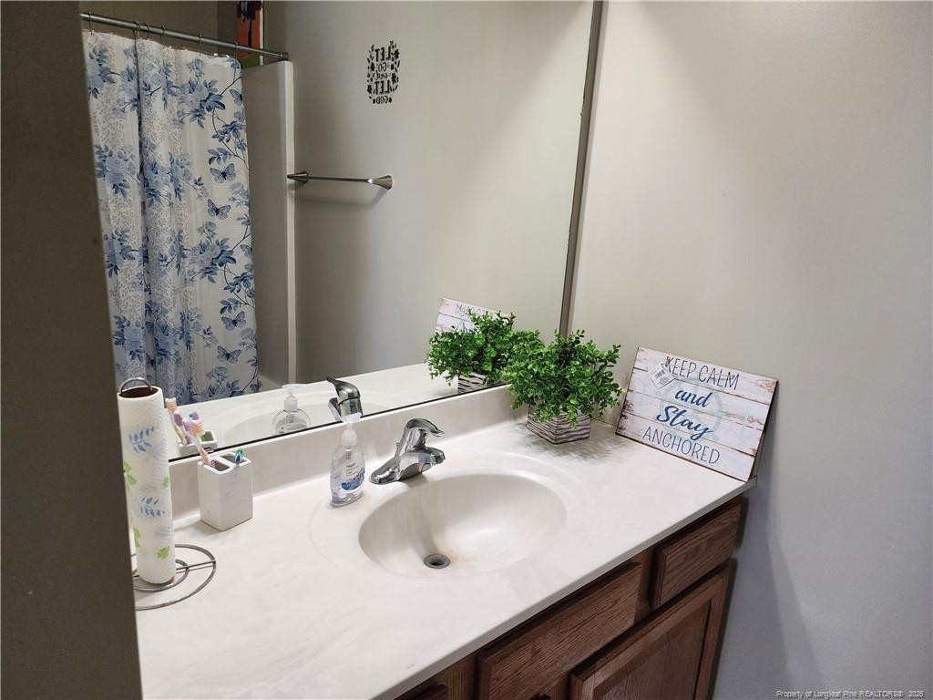 141 Fox Run Property Photo 25