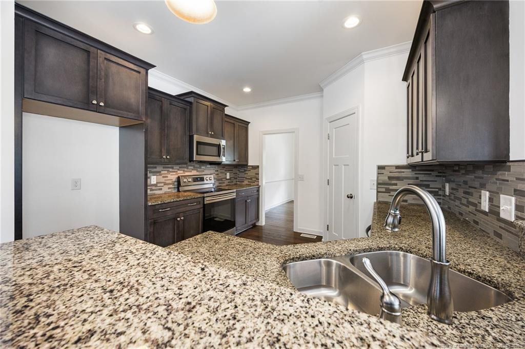 37 Beryl Circle Property Photo 8