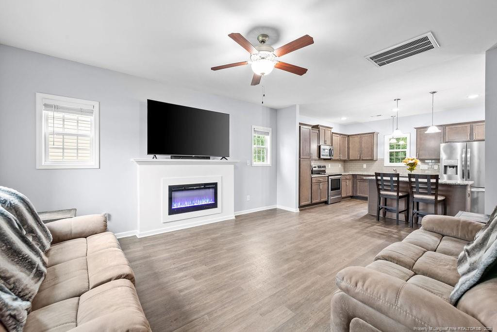 1589 Mount Rainer Drive Property Photo 3