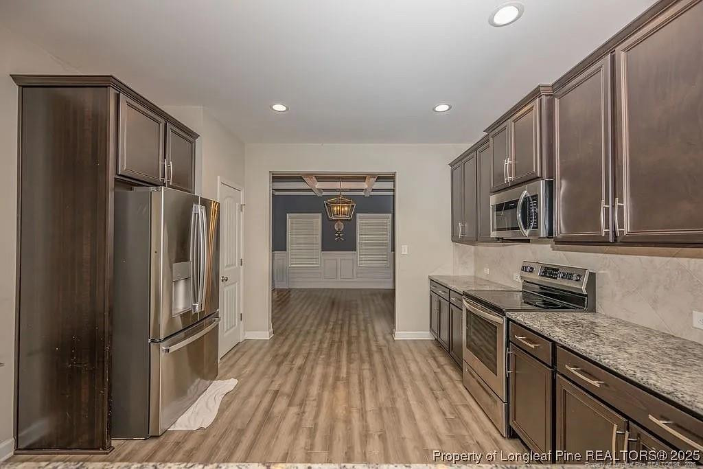 6821 Hunters Den Road Property Photo 5