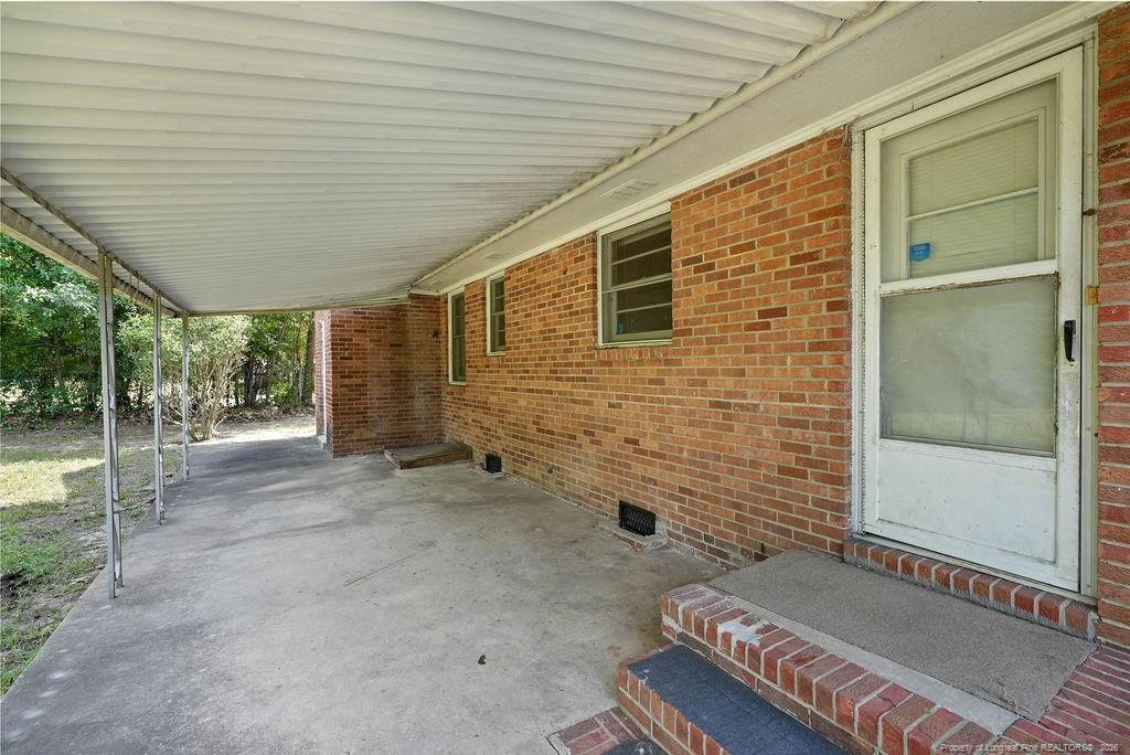1909 Westhill Drive Property Photo 4