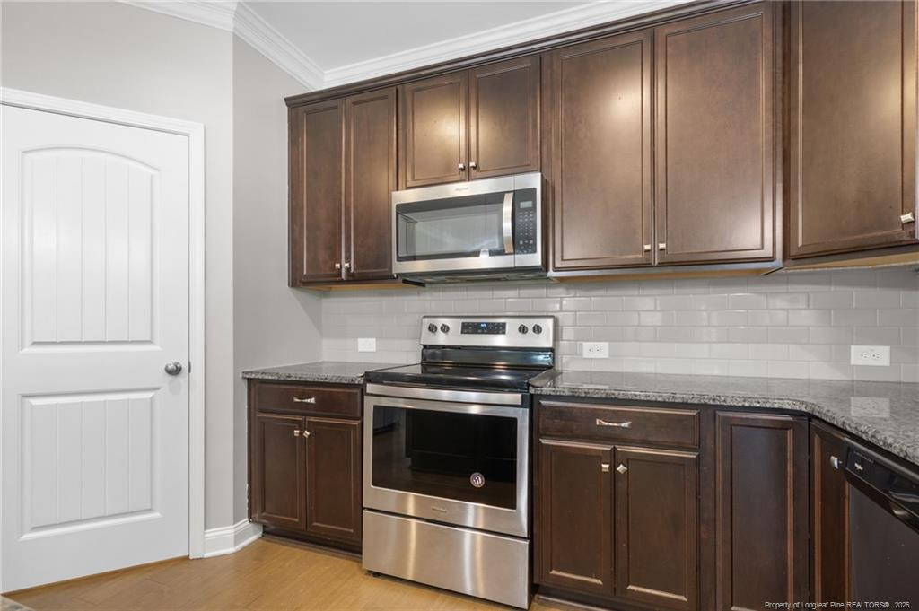 3846 Standardbred Drive Property Photo 13
