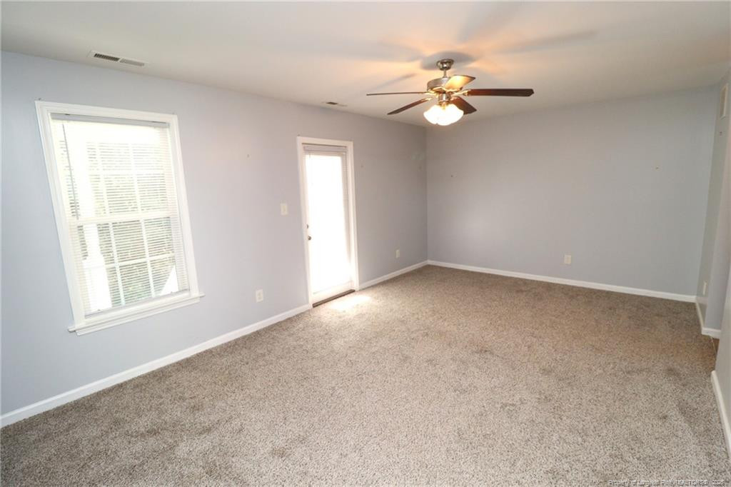 410 Whitehall Court Property Photo 10