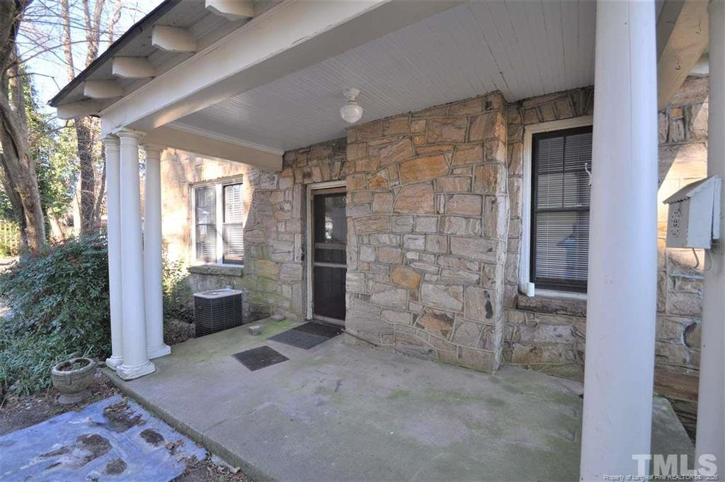 1425 Wake Forest Road Property Photo 2