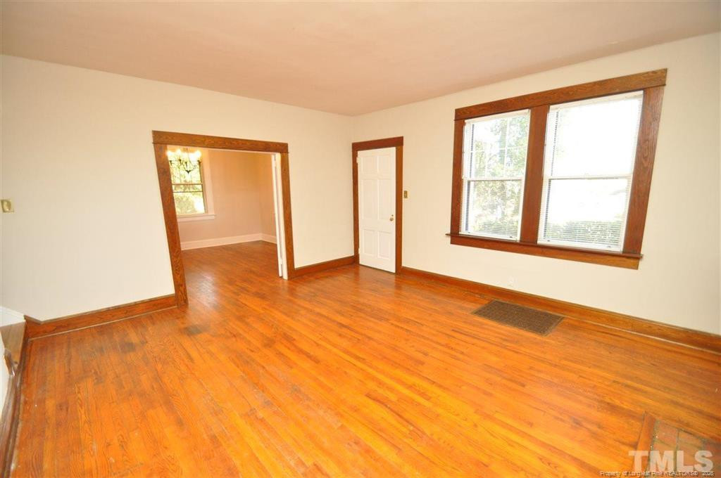 1425 Wake Forest Road Property Photo 3