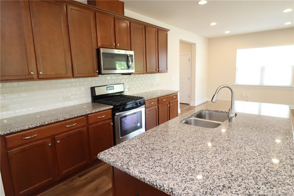 1065 Canyon Shadows Court Property Photo 12