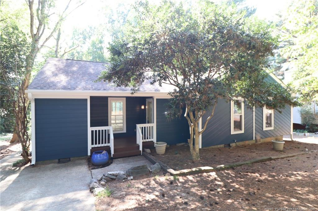 105 Cameron Court Property Photo 1