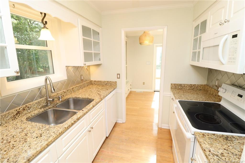 105 Cameron Court Property Photo 10