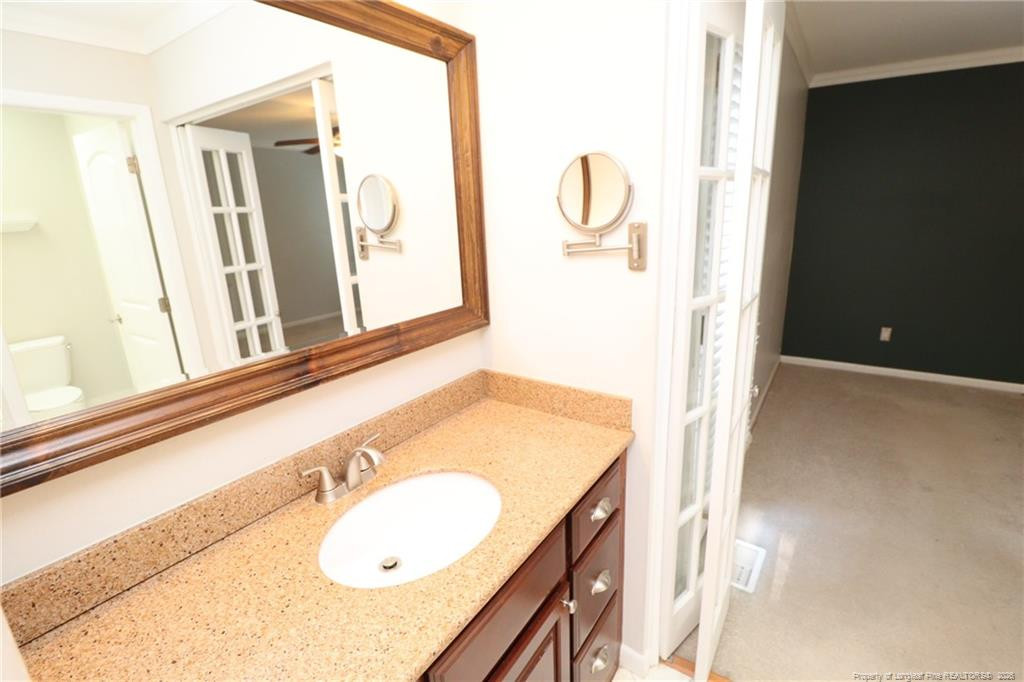 105 Cameron Court Property Photo 21