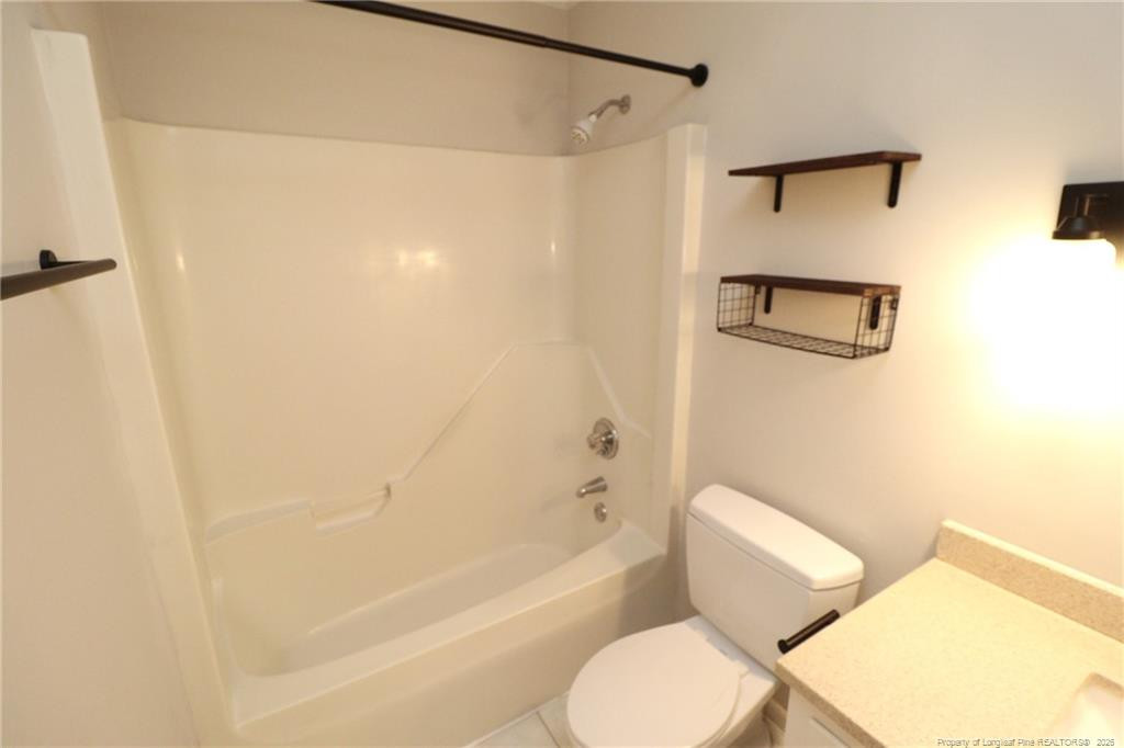 105 Cameron Court Property Photo 28