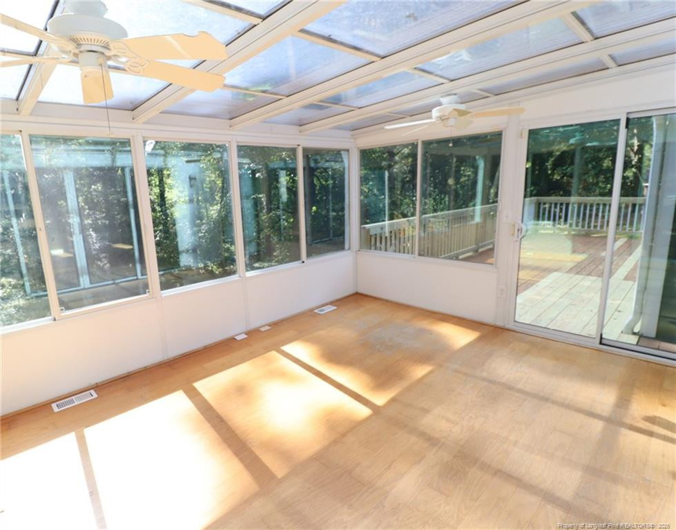 105 Cameron Court Property Photo 29